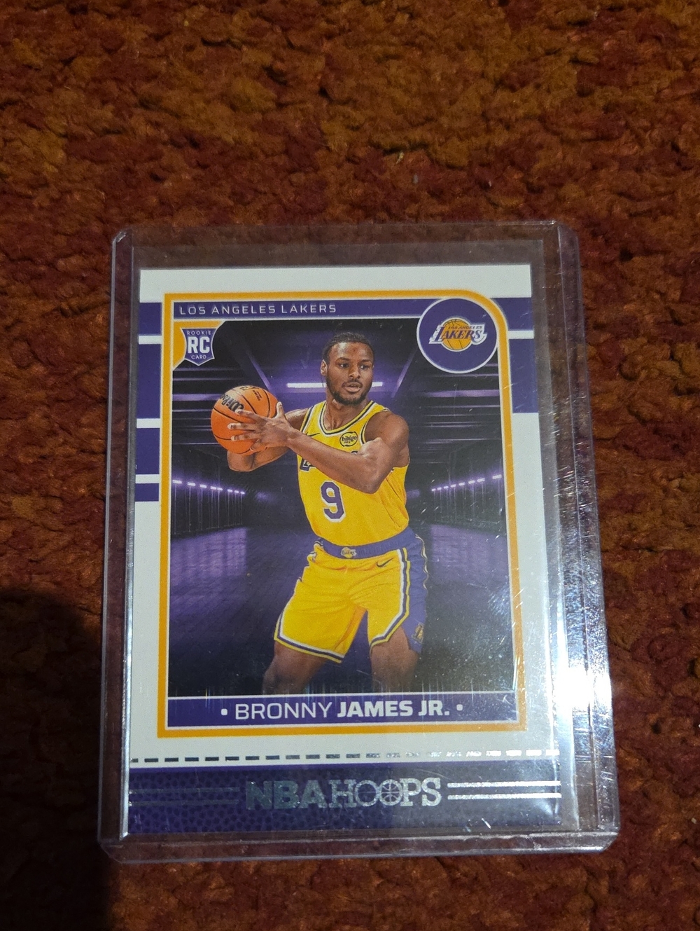 Rookie Card NBA And NFL Card Lot Lakers, Broncos, Browns, And Pistions - Picture 7 of 7